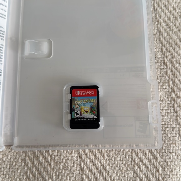 Nintendoo Switch Nickelodeon Kart Racers game card - Picture 2 of 3